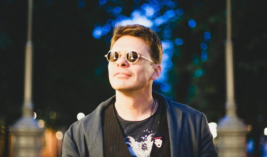 Павел Майков отмечает 45-летие - tvspb.ru