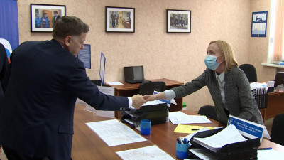 Вячеслав Макаров подал документы для участия в праймериз «Единой России» по выборам в Госдуму