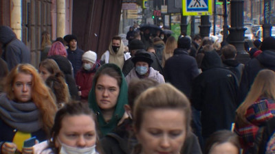 Производство масок в Петербурге за полгода выросло в 20 раз