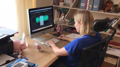 Видеоконференции не дольше 15 минут и неформальные чаты. Как руководить коллективом дистанционно