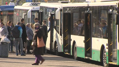 Петербуржцев проверяют на наличие масок в общественном транспорте