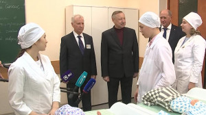 Александр Беглов посетил с рабочим визитом Красносельский район