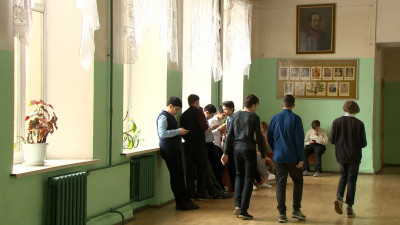 Школьникам Петербурга напомнят о санитарных правилах в связи с ростом заражений COVID-19