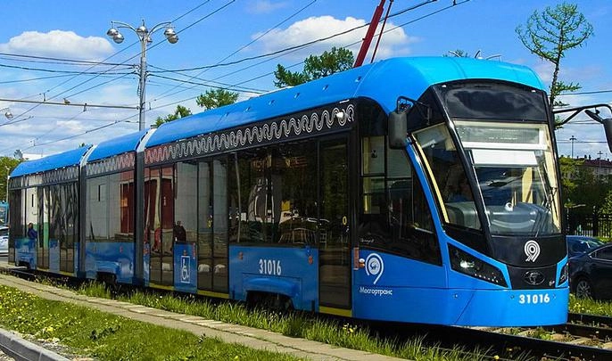 По Петербургу в сентябре пойдут два новых московских трамвая - tvspb.ru