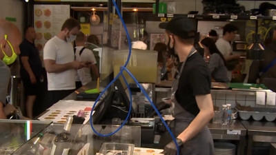 В Петербурге за две недели составили 275 протоколов о нарушении бизнесом антиковидных требований