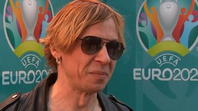 Найк Борзов пожелал сборной России показать хорошую игру в матче с Финляндией
