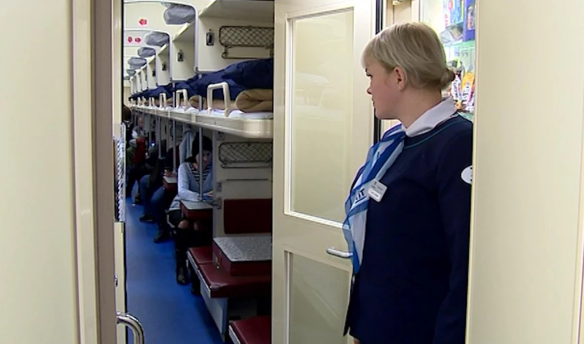 Начальник первого поезда из Петербурга в Крым опоздал на рейс - tvspb.ru