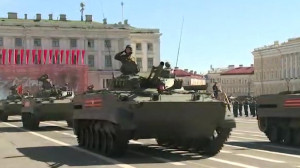 Военная техника сегодня выедет на Дворцовую площадь