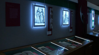 В РНБ посетителям представили распоряжения Петра I и журналы боевых действий