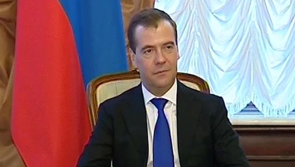Медведев призвал российских аграриев не бояться отмены санкций - tvspb.ru