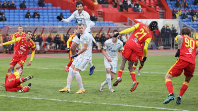 «Зенит» и «Арсенал» не смогли открыть счет в матче РПЛ