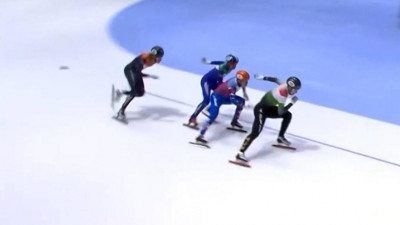 Петербурженка Просвирнова стала седьмой в многоборье на чемпионате мира по шорт-треку