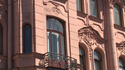 Как в Петербурге проходит реставрация старинных окон