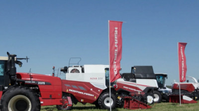 В Петербурге представили инновационную технику для аграрной отрасли