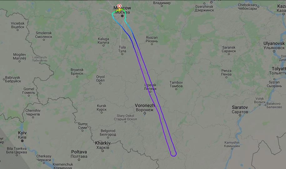 Летевший в Грозный самолет вернулся в Москву из-за неполадки - tvspb.ru