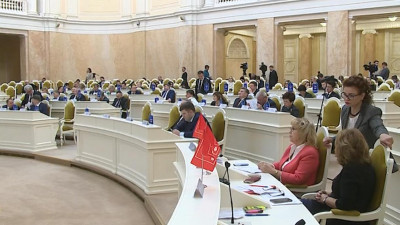 Знаковые решения: чем запомнилось очередное заседание ЗакСа