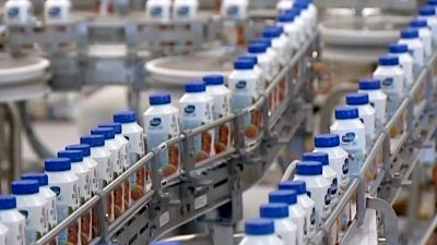 Компания TetraPak с начала октября возобновила в России производство полноцветной упаковки