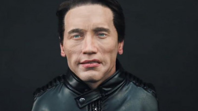 Шварценеггеру показали робота-двойника