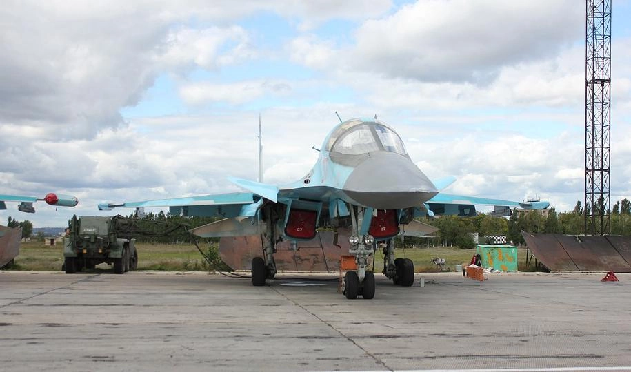 В соцсетях опубликовали видео сброса самой мощной бомбы арсенала Су-34 - tvspb.ru