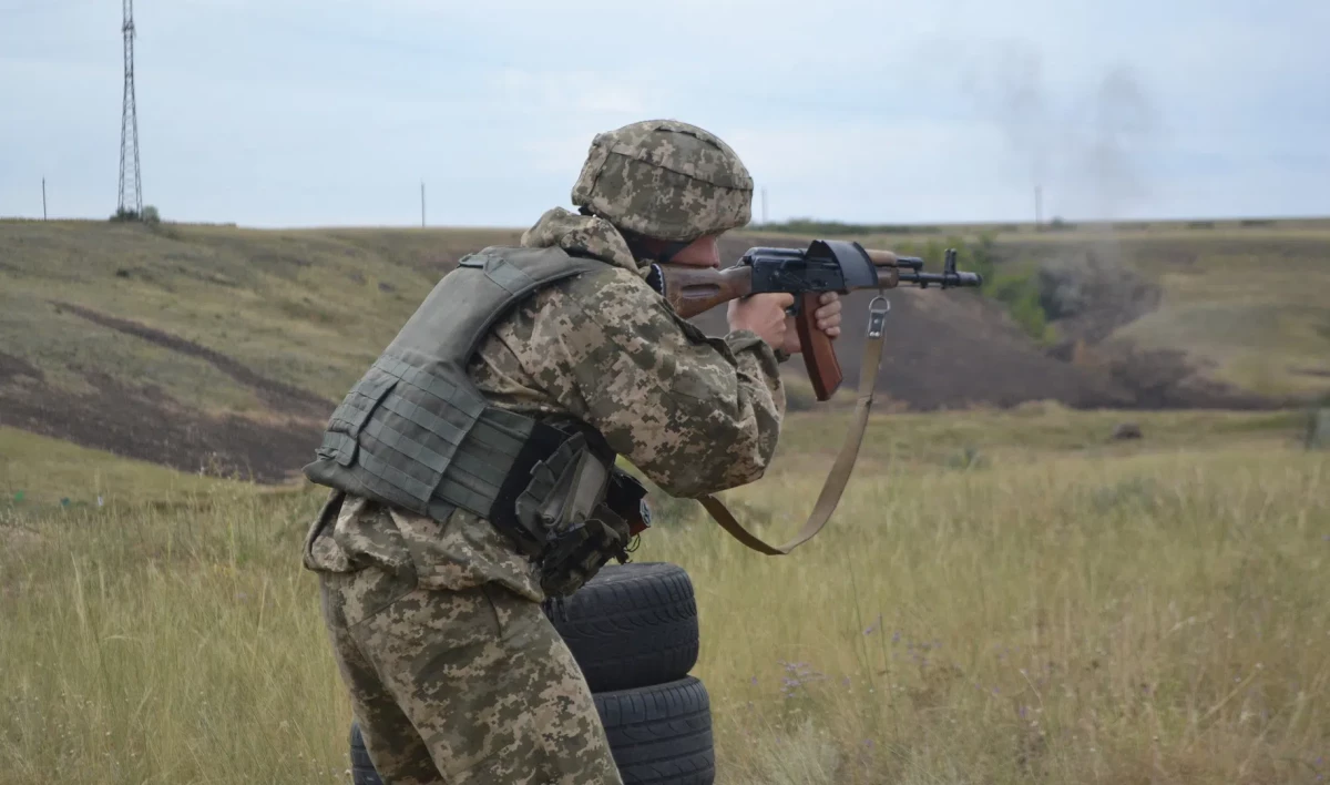 В ЛНР сообщают о массовом отступлении украинских военных - tvspb.ru