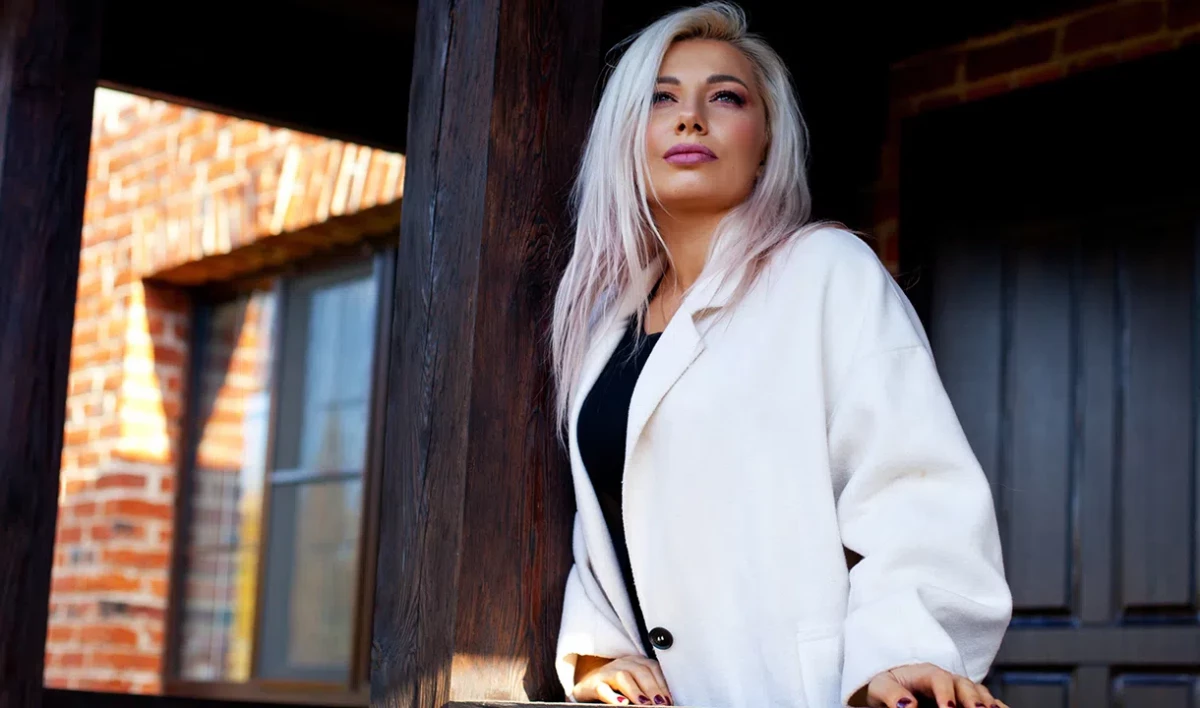 Российская виолончелистка выпустила альбом, посвященный пострадавшим от COVID - tvspb.ru