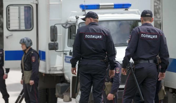 В Москве неизвестный захватил в заложники работника продуктового магазина - tvspb.ru