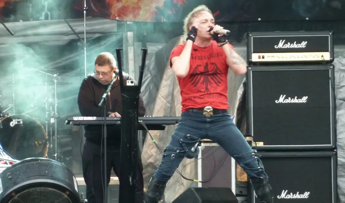 Концерт «Алисы» в Петербурге прошел с пренебрежением ковидных ограничений - tvspb.ru