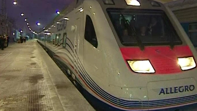 Поезд «Аллегро» опоздал в Петербург более чем на час - tvspb.ru