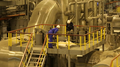 ЛАЭС показала, как проходил пробный пуск турбины на инновационном энергоблоке № 1