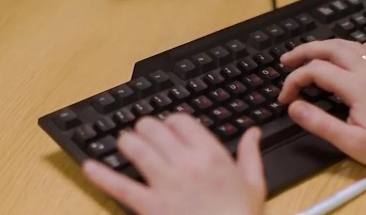 Петербургский программист требует от «дочки» Amazon 44 миллиона рублей - tvspb.ru