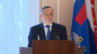 Александр Беглов: Выплаты социальных обязательств – основная задача Петербурга в 2022 году