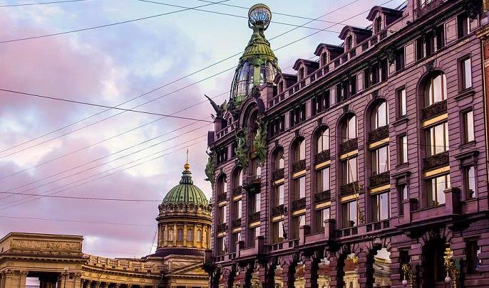 Празднование Дня города в Петербурге начнется с выступления хора на Дворцовой площади - tvspb.ru