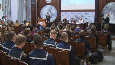 Представители РГО рассказали молодежи о жизни и работе на Северном полюсе