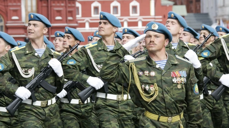 За границей в рядах российской армии смогут воевать иностранцы - tvspb.ru