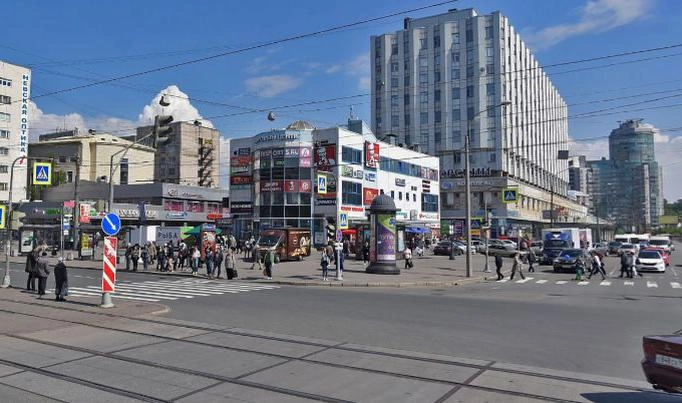 Торговый центр на Васильевском острове закрыли после проверки МЧС - tvspb.ru