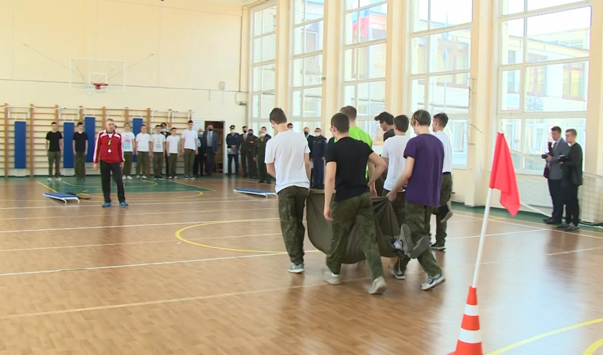 Военно-патриотическую подготовку в «Авангарде» прошли 8,5 тысяч молодых петербуржцев - tvspb.ru