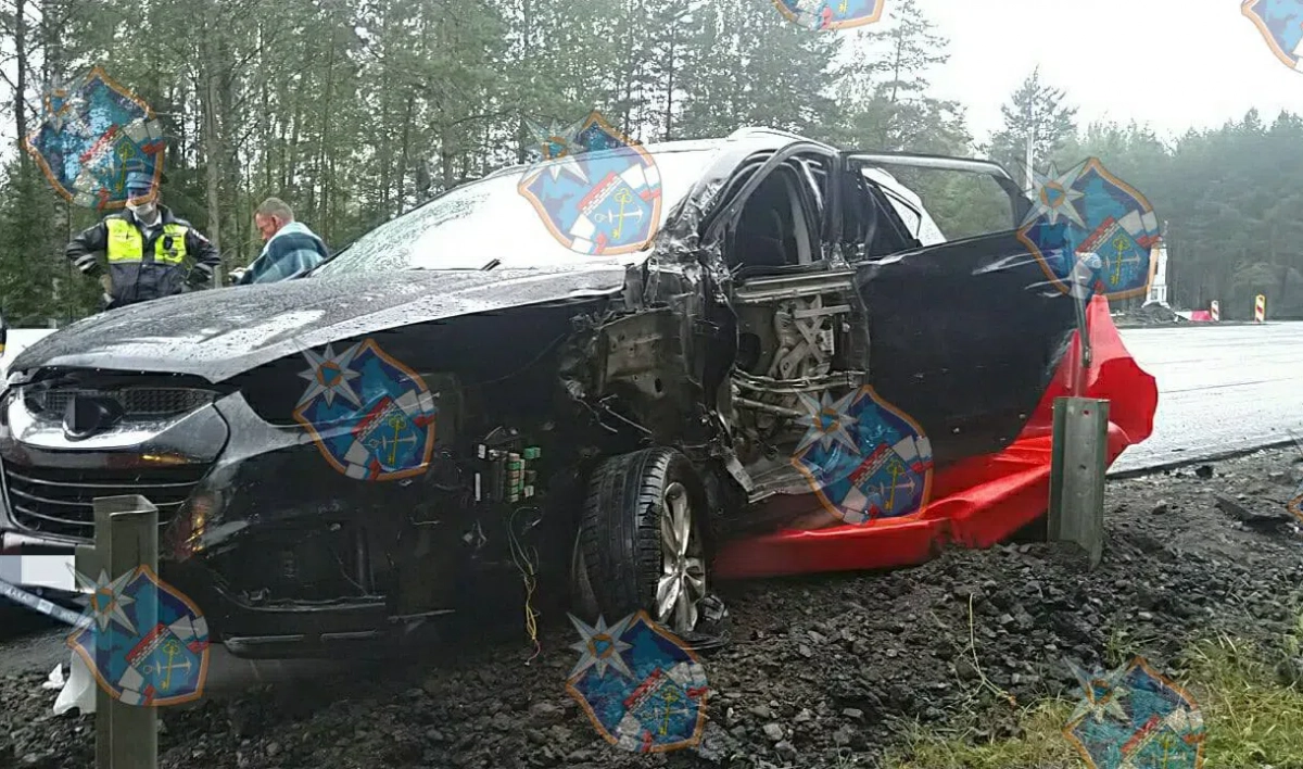 На трассе «Кола» столкнулись грузовик и легковая машина - tvspb.ru