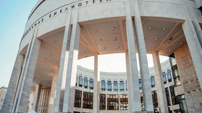 В Петербурге открыли выставку к 30-летию дипломатических отношений Таджикистана и России