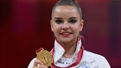 Дина Аверина стала 18-кратной чемпионкой мира