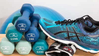 Спрос на домашние тренировки. Петербуржцы начали скупать спортинвентарь