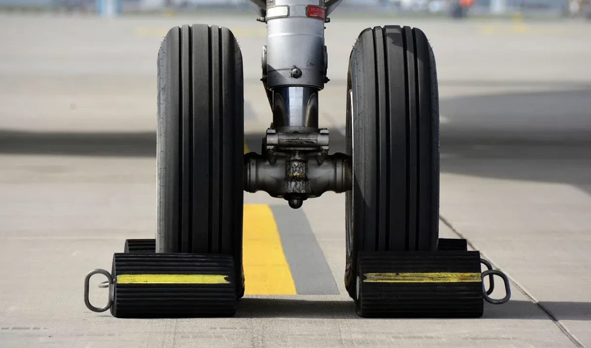 Власти рассмотрят идею собственного производства деталей для Boeing и Airbus - tvspb.ru