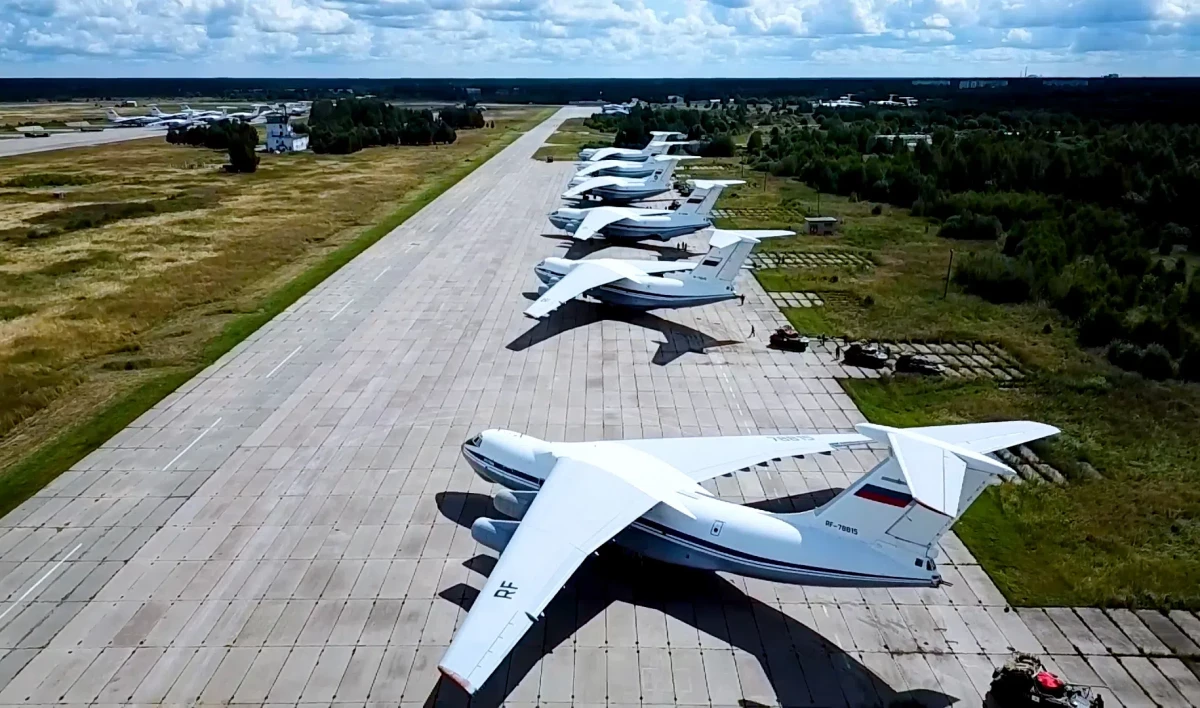 Военно-транспортной авиации России исполнился 91 год - tvspb.ru