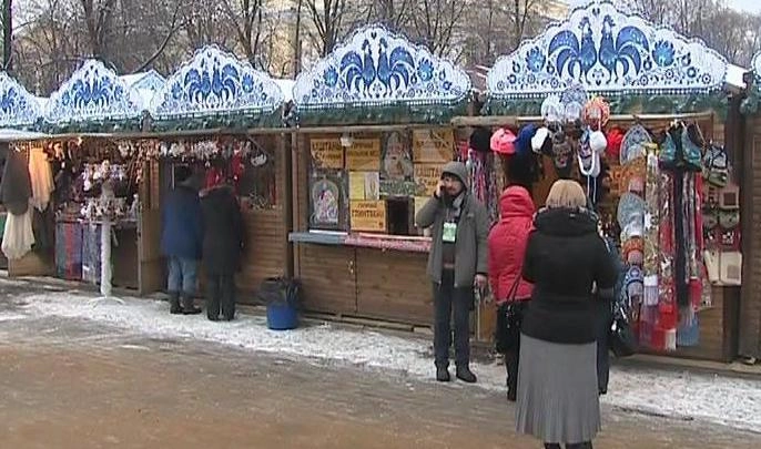 Движение по Загородному ограничивается до середины января из-за Рождественской ярмарки - tvspb.ru