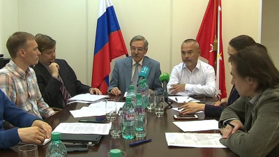 Представители ЦИК обсудили с общественниками Петербурга проблемы с выборами в депутаты муниципальных советов