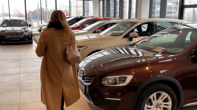 Автоэксперт рассказал о постепенной стабилизации цен на новые машины