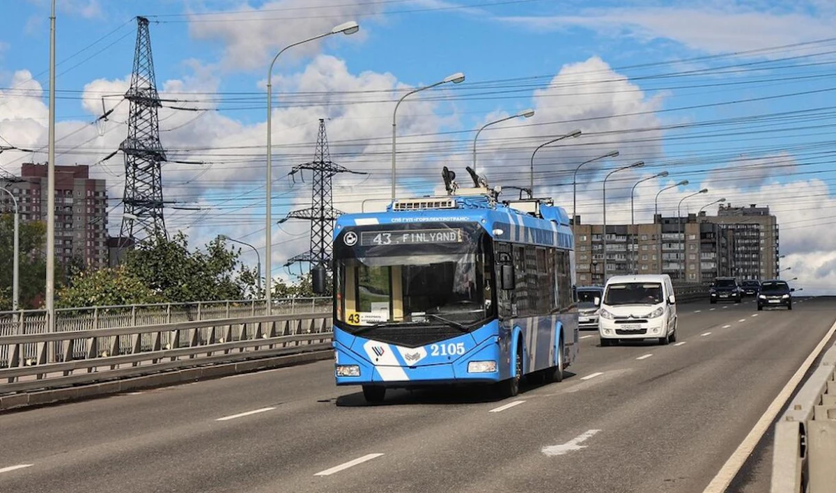Семь миллионов пассажиров за два года проехали обновленным маршрутом троллейбуса №43 - tvspb.ru