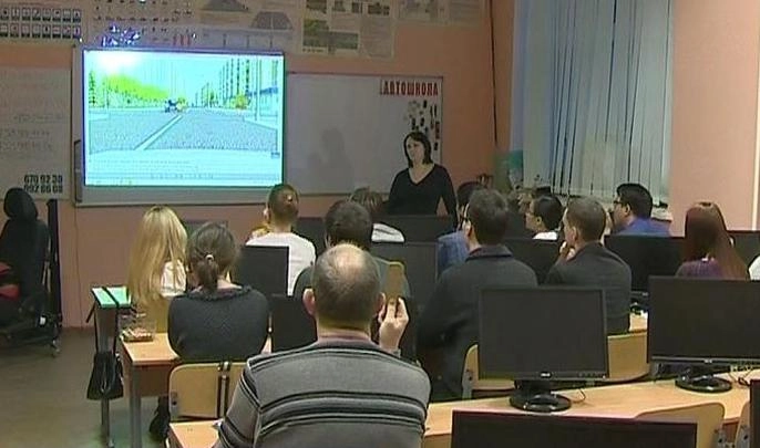 Автошколы выступили против изменений водительских экзаменов на получение прав - tvspb.ru