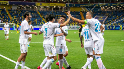 Дзюба и Азмун стали лучшими бомбардирами РПЛ