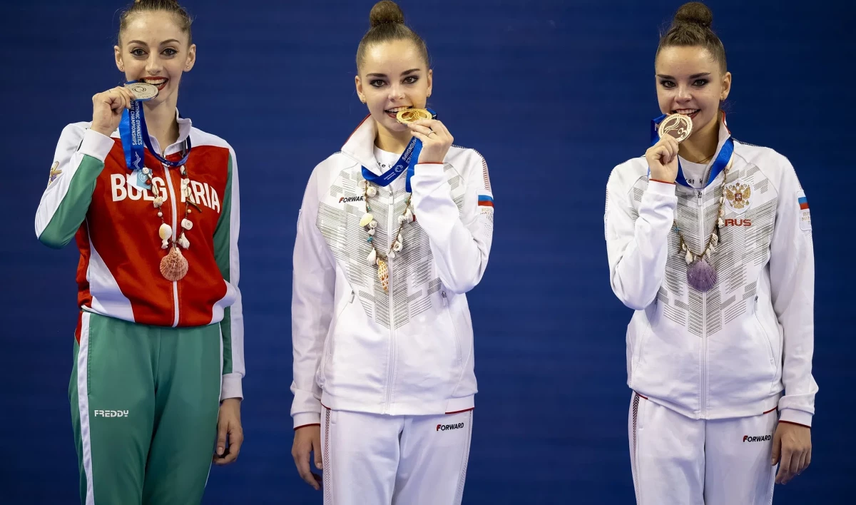 Сборная России по художественной гимнастике выиграла общекомандный зачет на ЧЕ в Болгарии - tvspb.ru