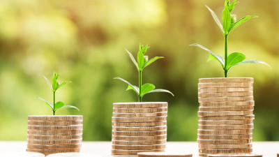 Путин поручил выделить дополнительно 100 млрд рублей на поддержку регионов